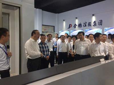 滁州市“三看三比”巡回小組走進金鵬裝飾集團