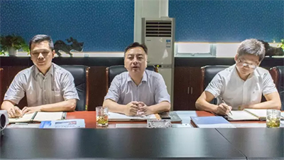 強(qiáng)強(qiáng)聯(lián)手 資源共享 溝通協(xié)作 開(kāi)創(chuàng)未來(lái)--記金鵬遠(yuǎn)大綠色建筑產(chǎn)業(yè)園項(xiàng)目籌備會(huì)