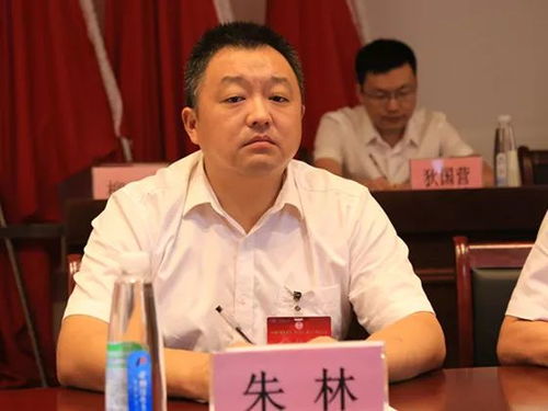 金鵬控股集團(tuán)第二屆會(huì)員職工代表大會(huì)勝利召開