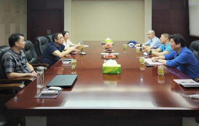 范順科理事長到天津金鵬走訪調研